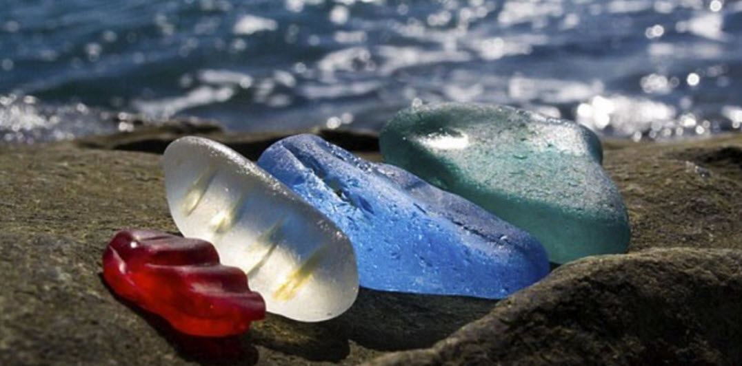  пляж, битое стекло, бутылки, Владивосток, Уссурийский залив